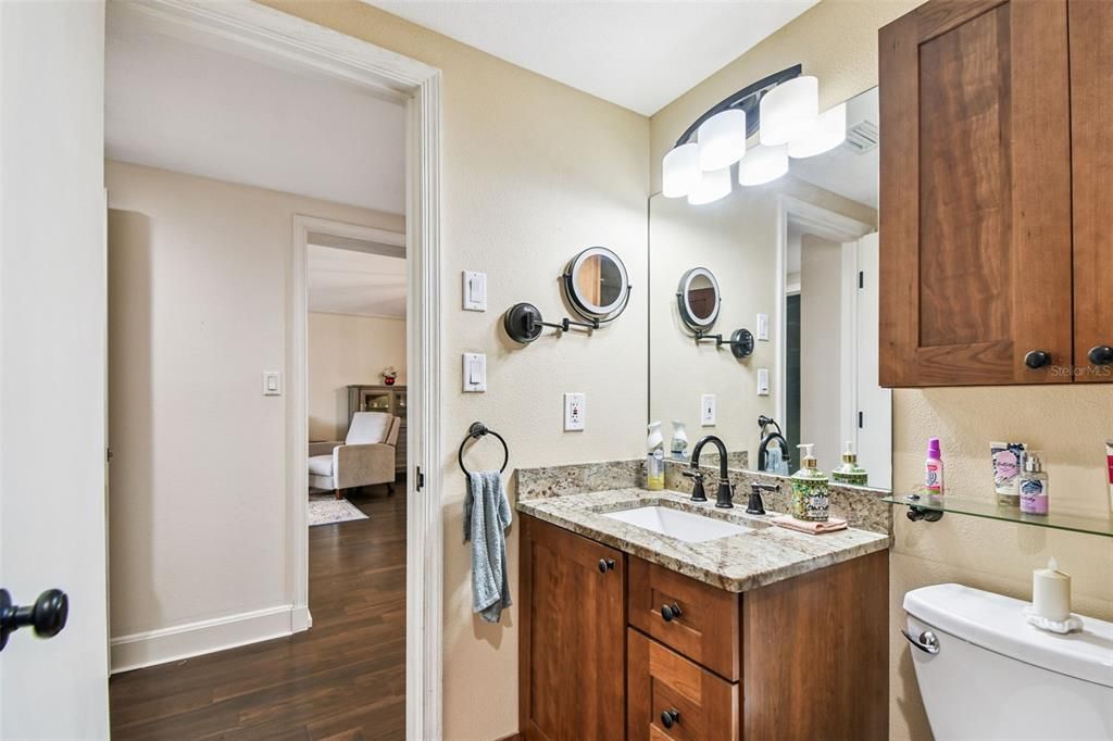 En Venta: $290,000 (1 camas, 1 baños, 825 Pies cuadrados)