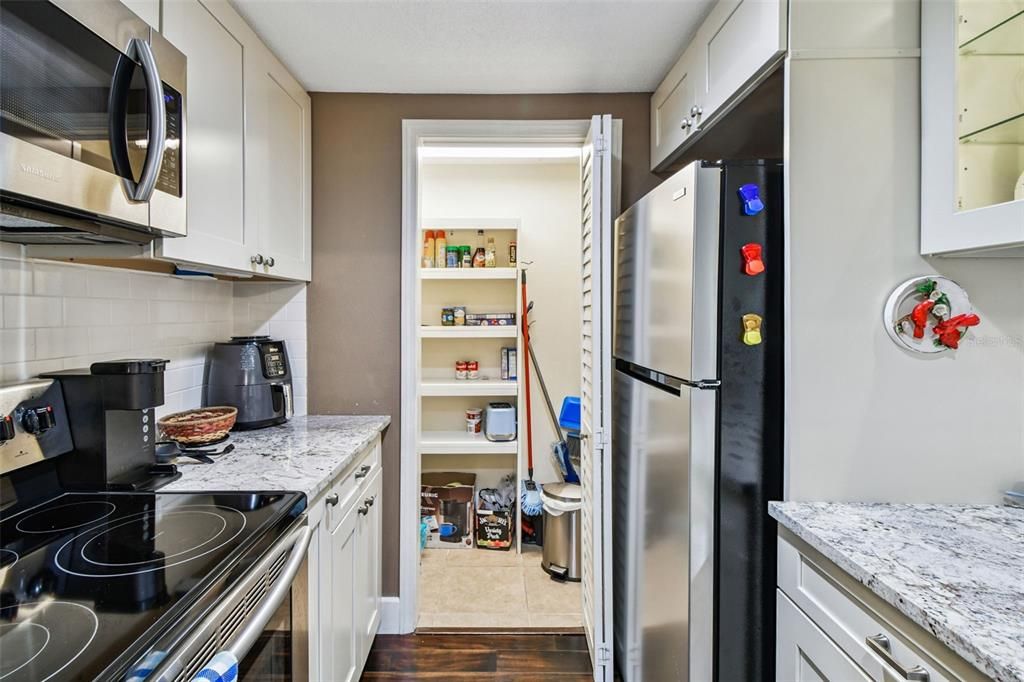 En Venta: $290,000 (1 camas, 1 baños, 825 Pies cuadrados)