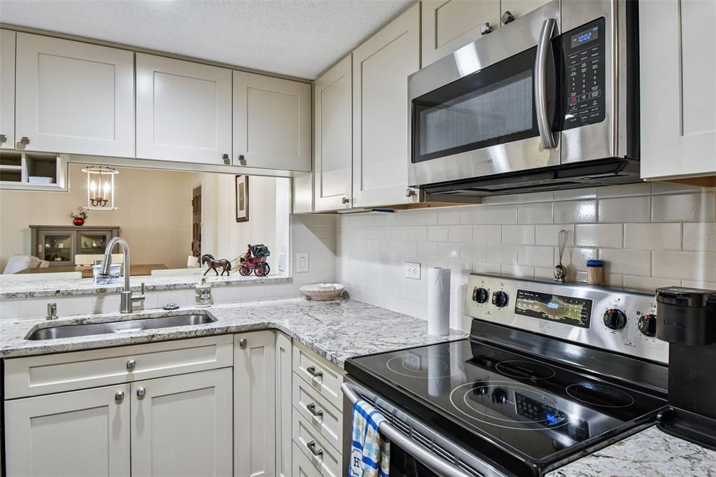 En Venta: $290,000 (1 camas, 1 baños, 825 Pies cuadrados)