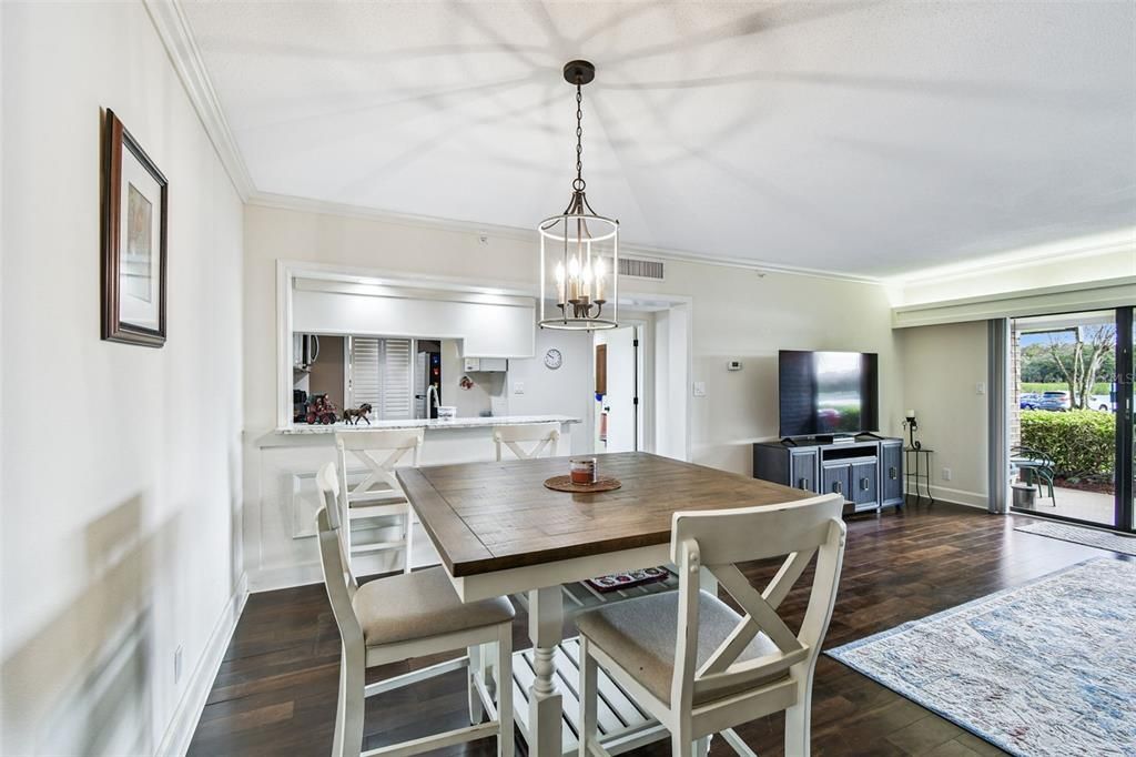 En Venta: $290,000 (1 camas, 1 baños, 825 Pies cuadrados)