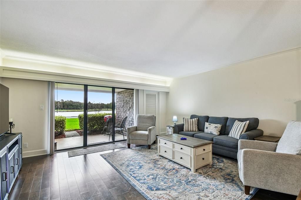 En Venta: $290,000 (1 camas, 1 baños, 825 Pies cuadrados)