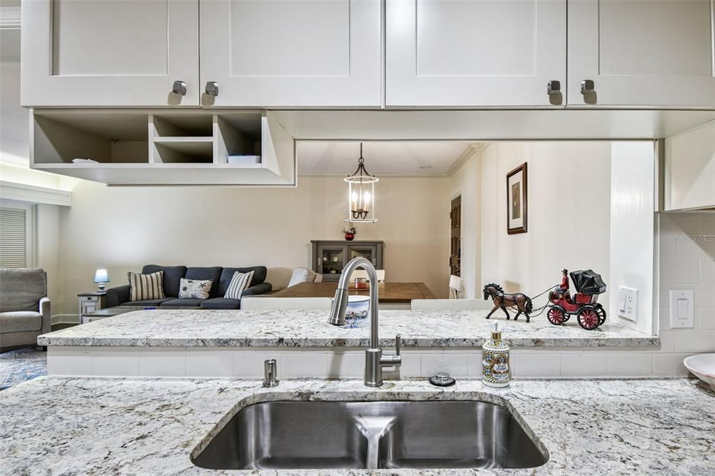 En Venta: $290,000 (1 camas, 1 baños, 825 Pies cuadrados)