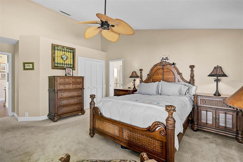 待售: $372,900 (2 贝兹, 2 浴室, 1860 平方英尺)