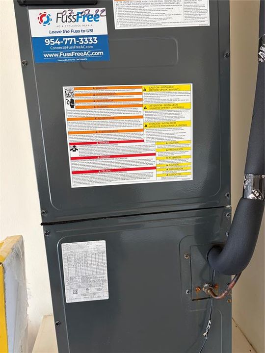 For Sale: $318,000 (3 beds, 2 baths, 1483 Square Feet)