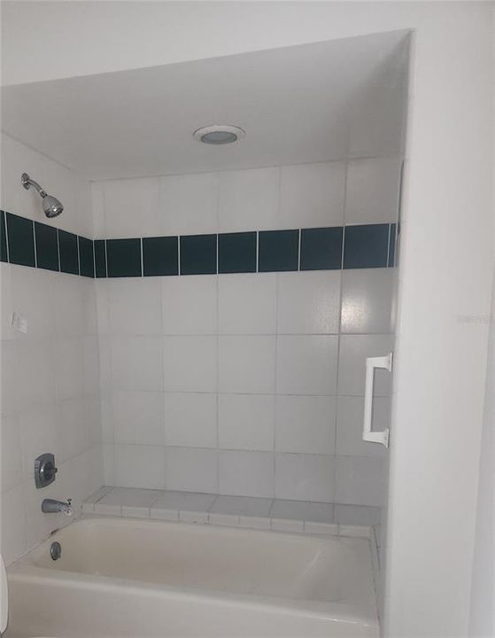 En Venta: $225,000 (3 camas, 2 baños, 1776 Pies cuadrados)