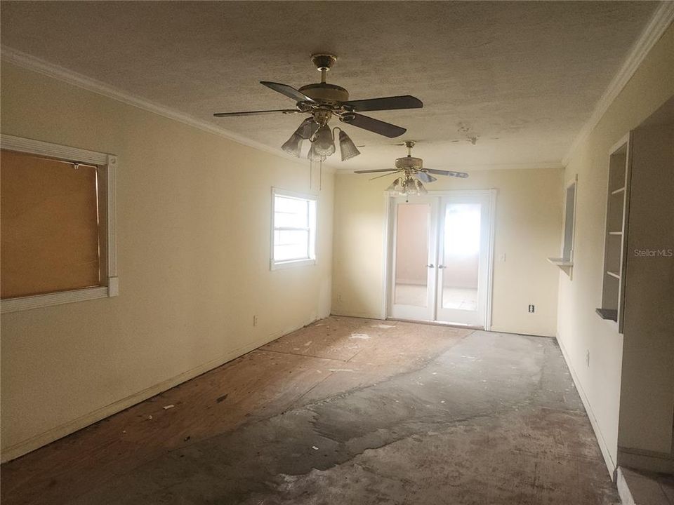 En Venta: $225,000 (3 camas, 2 baños, 1776 Pies cuadrados)