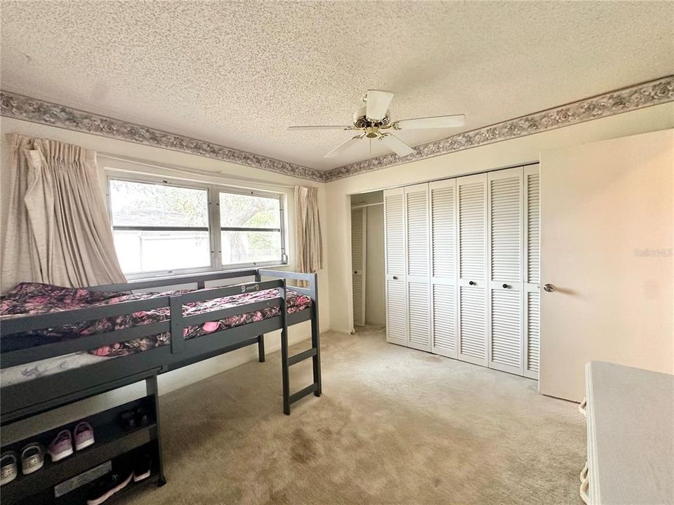 待售: $280,000 (3 贝兹, 2 浴室, 1720 平方英尺)