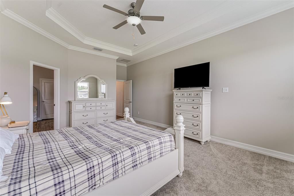 For Sale: $750,000 (5 beds, 3 baths, 3755 Square Feet)