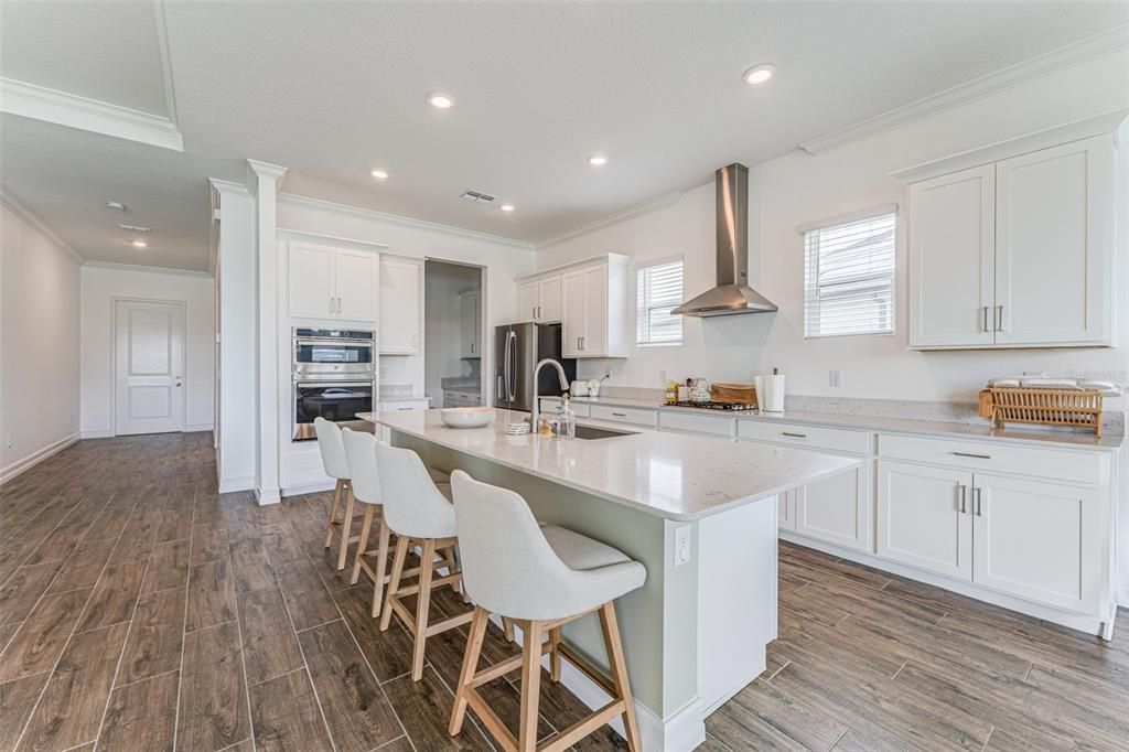 For Sale: $750,000 (5 beds, 3 baths, 3755 Square Feet)