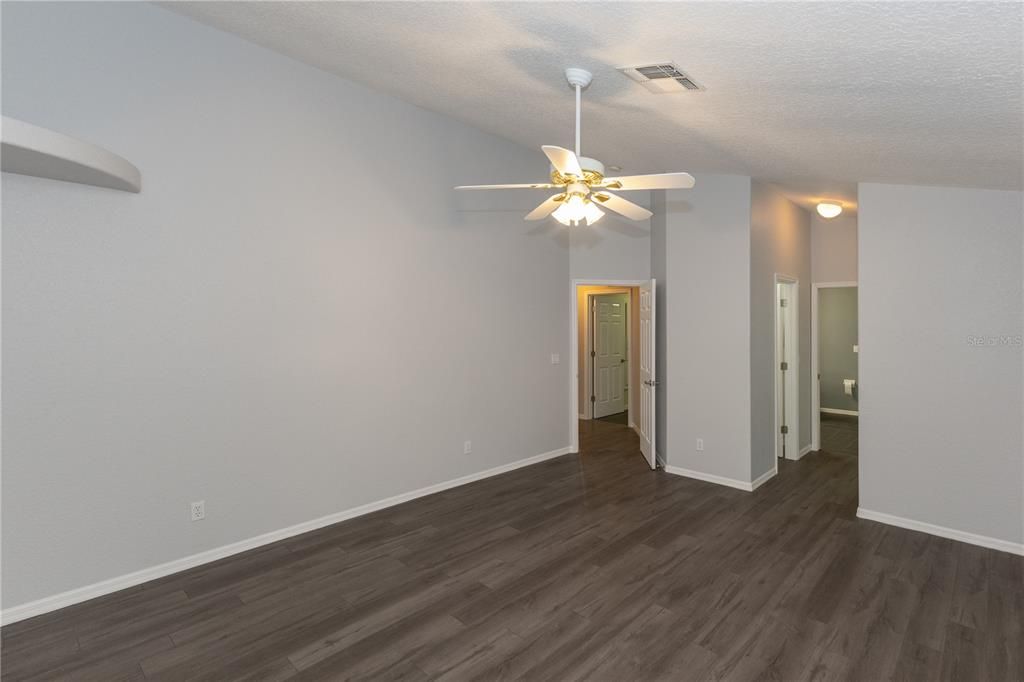 待售: $464,900 (3 贝兹, 2 浴室, 2008 平方英尺)