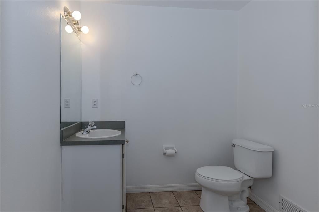 待售: $464,900 (3 贝兹, 2 浴室, 2008 平方英尺)