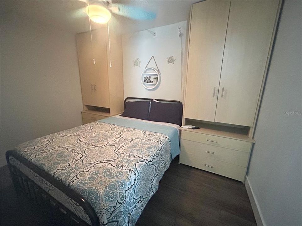 For Sale: $430,000 (4 beds, 3 baths, 1627 Square Feet)