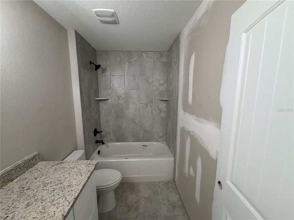 En Venta: $259,900 (3 camas, 2 baños, 1200 Pies cuadrados)