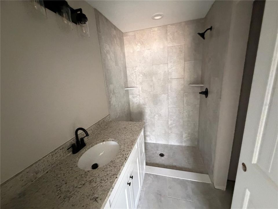 En Venta: $259,900 (3 camas, 2 baños, 1200 Pies cuadrados)