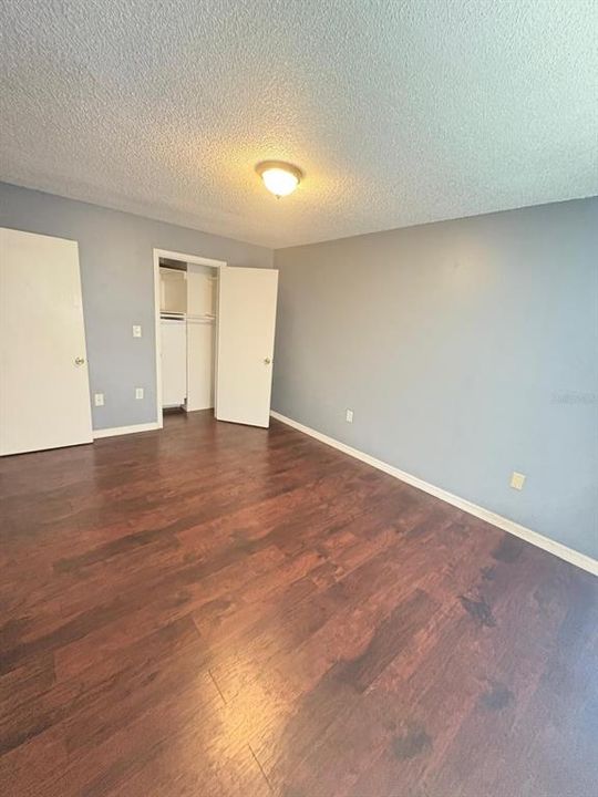 En Venta: $145,000 (2 camas, 2 baños, 923 Pies cuadrados)