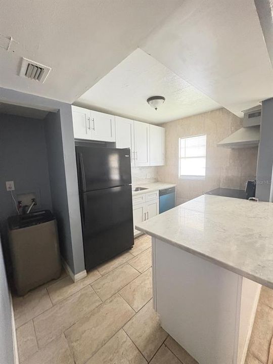 En Venta: $145,000 (2 camas, 2 baños, 923 Pies cuadrados)