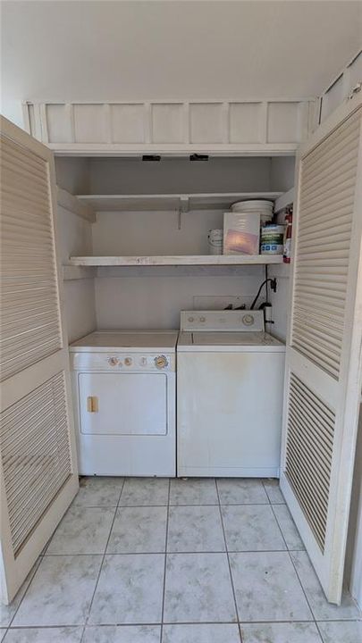 For Sale: $115,000 (2 beds, 2 baths, 1039 Square Feet)