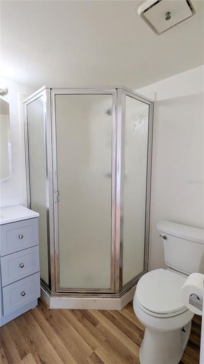 For Sale: $115,000 (2 beds, 2 baths, 1039 Square Feet)