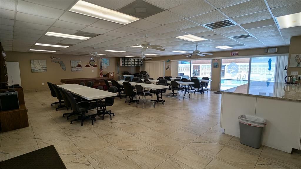 For Sale: $115,000 (2 beds, 2 baths, 1039 Square Feet)