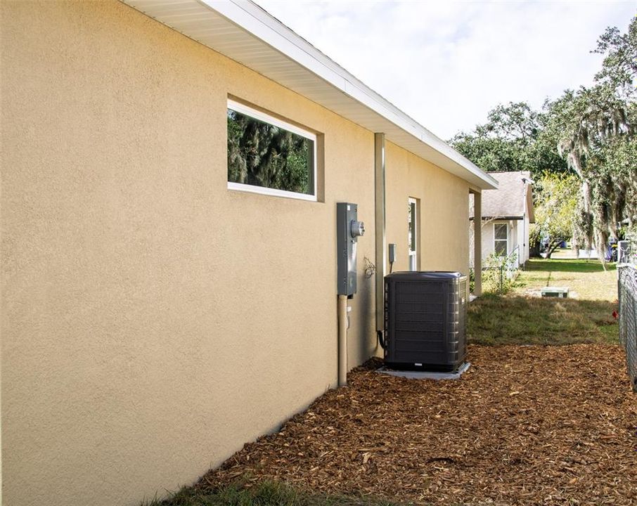 For Sale: $269,990 (3 beds, 2 baths, 1332 Square Feet)