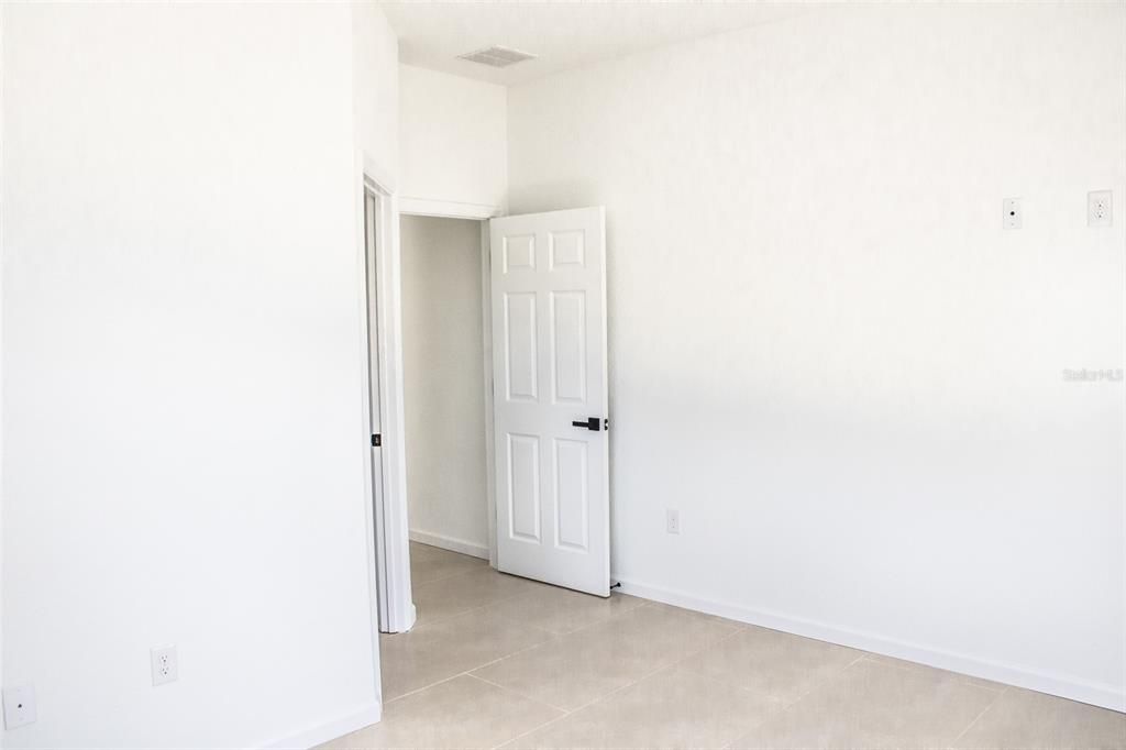 For Sale: $269,990 (3 beds, 2 baths, 1332 Square Feet)