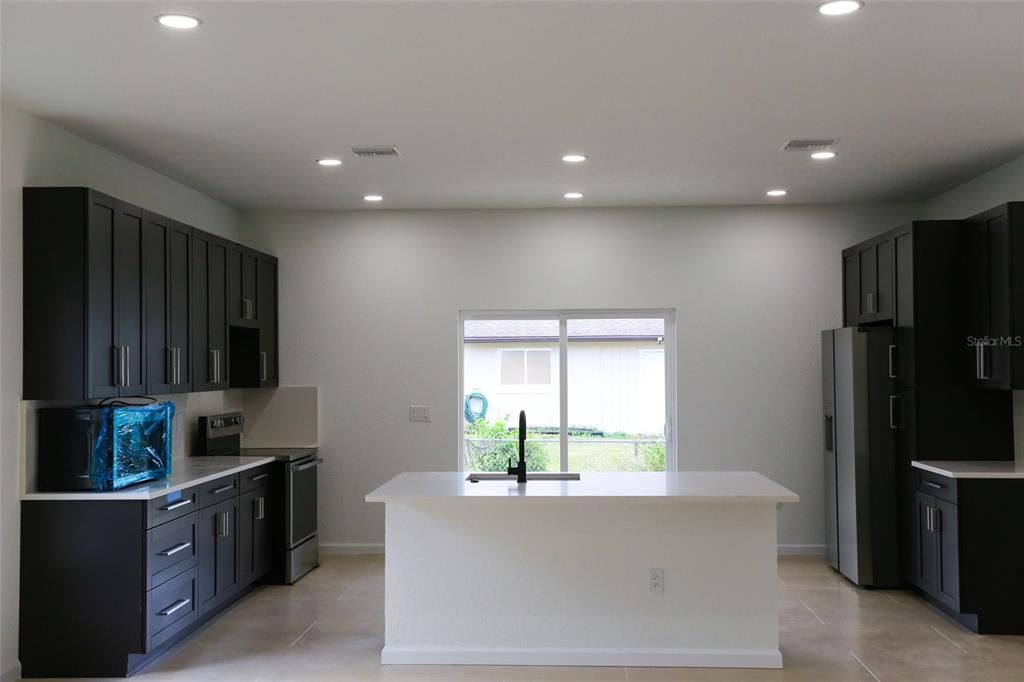 For Sale: $269,990 (3 beds, 2 baths, 1332 Square Feet)