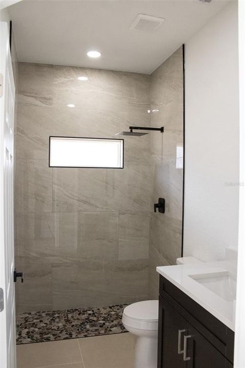 For Sale: $269,990 (3 beds, 2 baths, 1332 Square Feet)