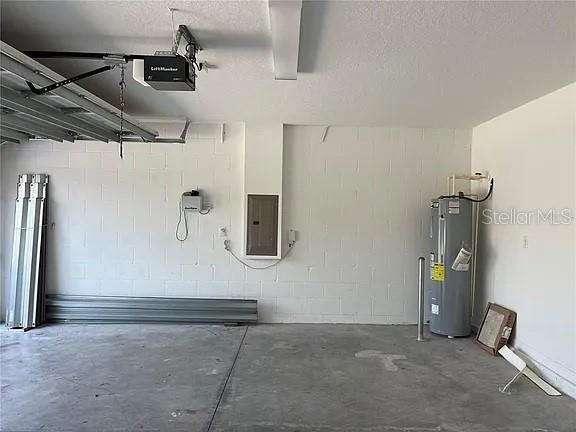 出租: $2,550 (4 贝兹, 2 浴室, 1939 平方英尺)