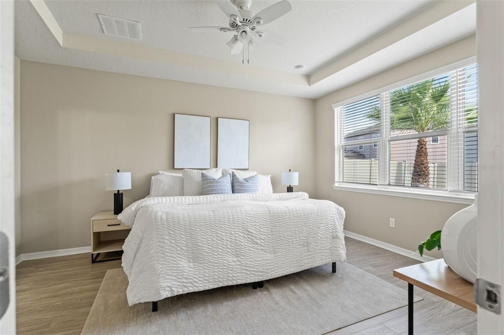 На продажу: $410,000 (3 спален, 2 ванн, 2100 Квадратных фут)