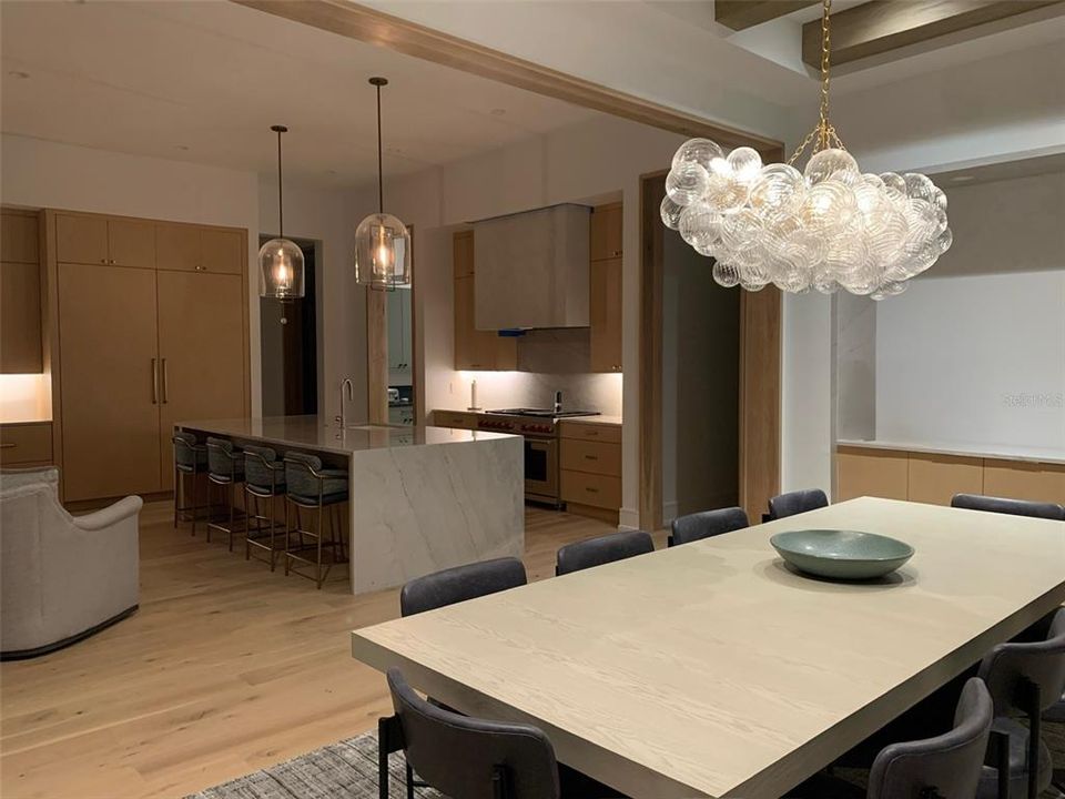 For Sale: $5,920,000 (5 beds, 5 baths, 6445 Square Feet)