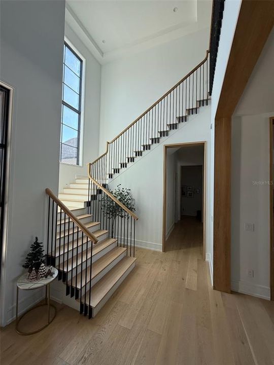 For Sale: $5,920,000 (5 beds, 5 baths, 6445 Square Feet)