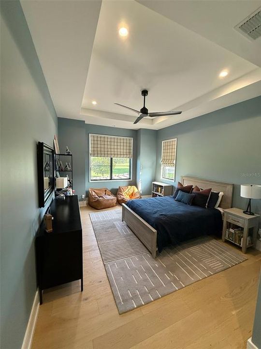 For Sale: $5,920,000 (5 beds, 5 baths, 6445 Square Feet)