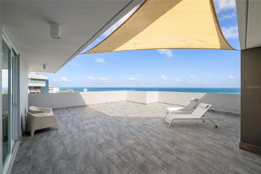 For Sale: $1,200,000 (2 beds, 2 baths, 2068 Square Feet)