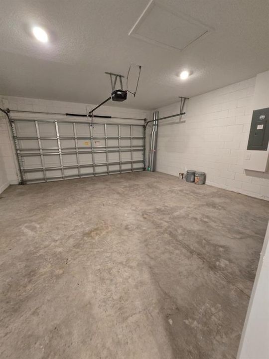 For Rent: $2,500 (3 beds, 2 baths, 1500 Square Feet)