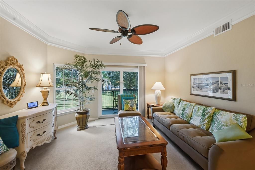 待售: $248,900 (2 贝兹, 2 浴室, 1164 平方英尺)