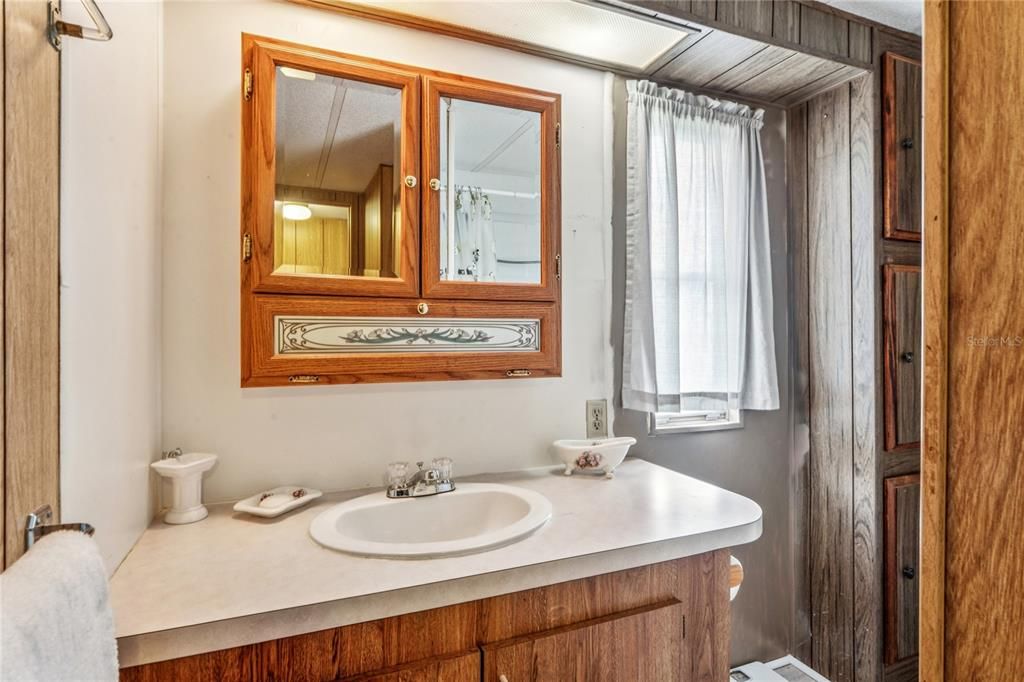 На продажу: $65,000 (2 спален, 2 ванн, 720 Квадратных фут)