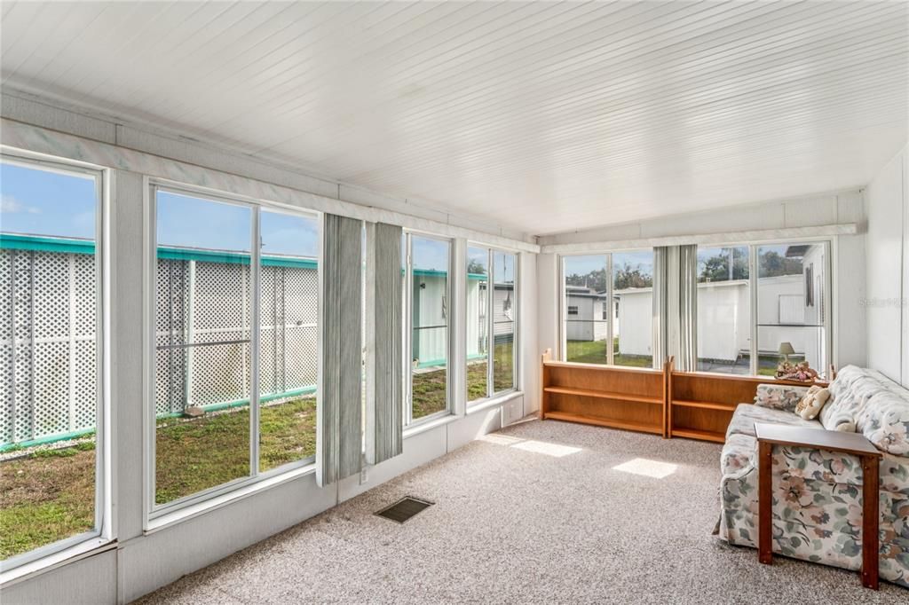 На продажу: $65,000 (2 спален, 2 ванн, 720 Квадратных фут)