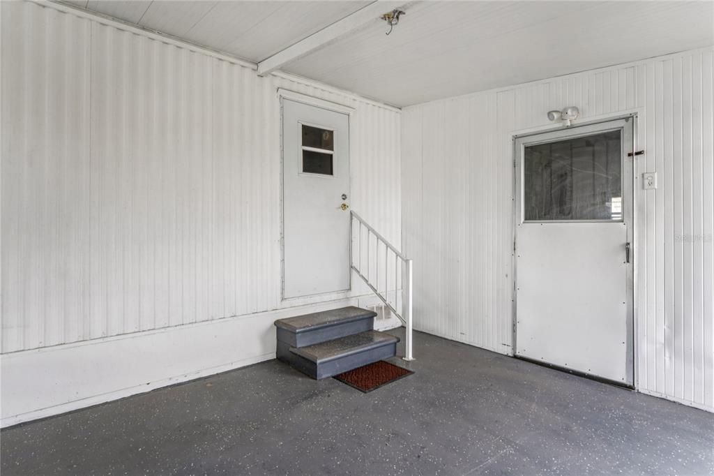 На продажу: $65,000 (2 спален, 2 ванн, 720 Квадратных фут)