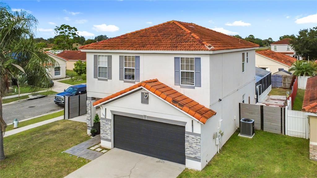 На продажу: $475,000 (5 спален, 2 ванн, 1907 Квадратных фут)