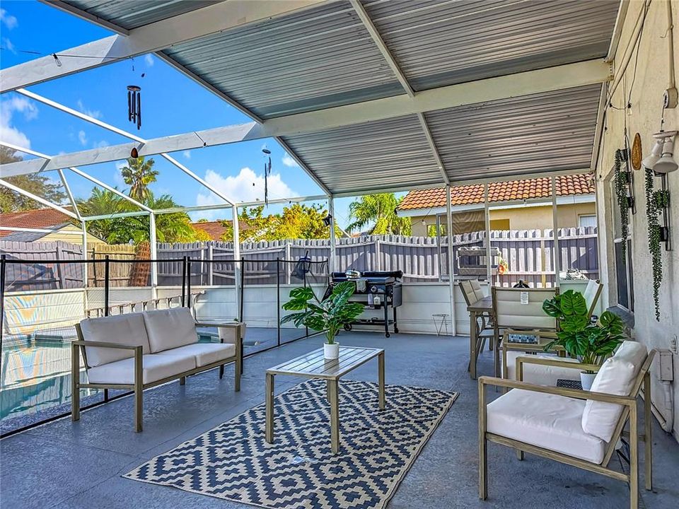 На продажу: $475,000 (5 спален, 2 ванн, 1907 Квадратных фут)