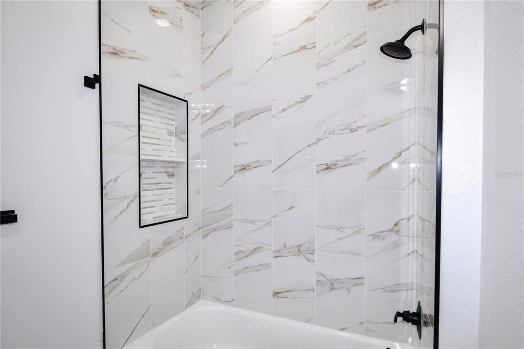 En Venta: $319,900 (3 camas, 2 baños, 1488 Pies cuadrados)