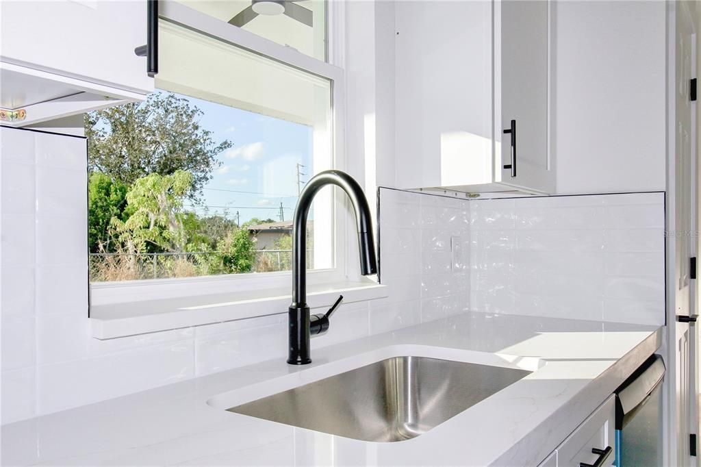 En Venta: $319,900 (3 camas, 2 baños, 1488 Pies cuadrados)