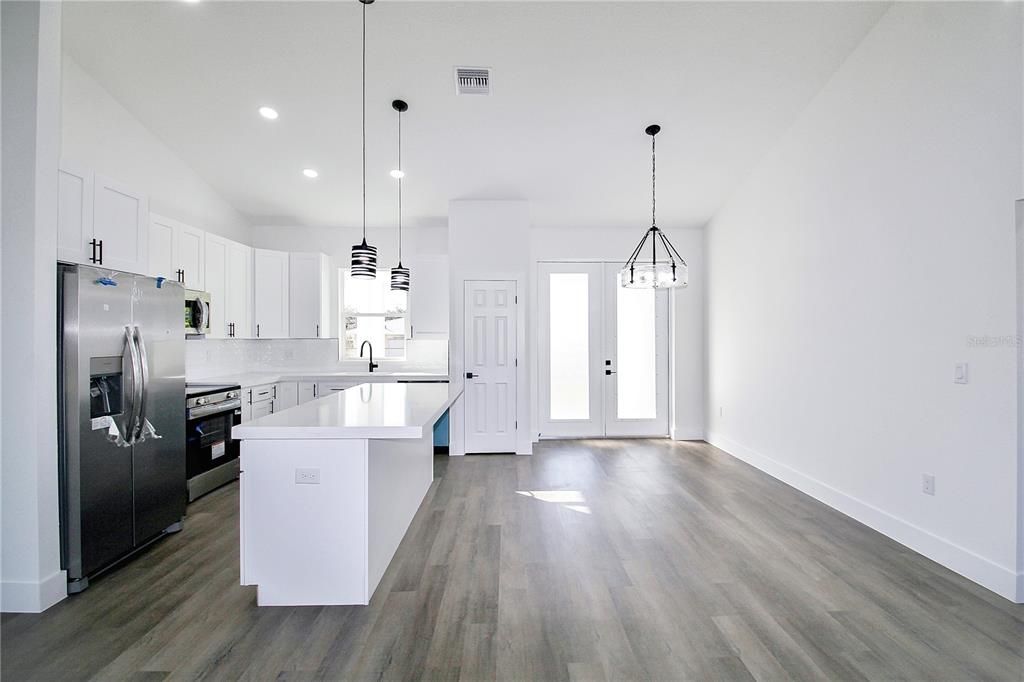 En Venta: $319,900 (3 camas, 2 baños, 1488 Pies cuadrados)