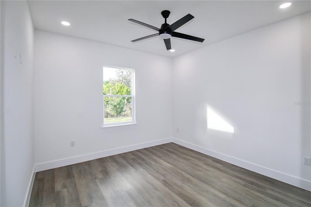 En Venta: $319,900 (3 camas, 2 baños, 1488 Pies cuadrados)