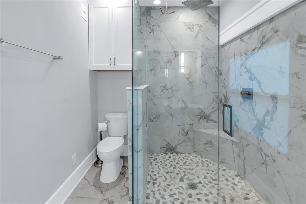 En Venta: $829,000 (3 camas, 2 baños, 1185 Pies cuadrados)