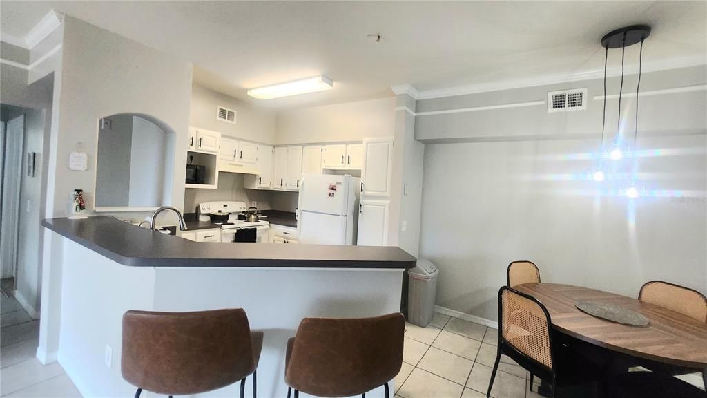 На продажу: $229,900 (3 спален, 2 ванн, 1278 Квадратных фут)