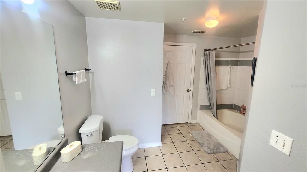 На продажу: $229,900 (3 спален, 2 ванн, 1278 Квадратных фут)