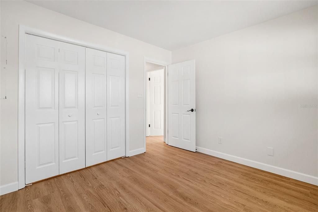 For Sale: $347,900 (3 beds, 1 baths, 1325 Square Feet)