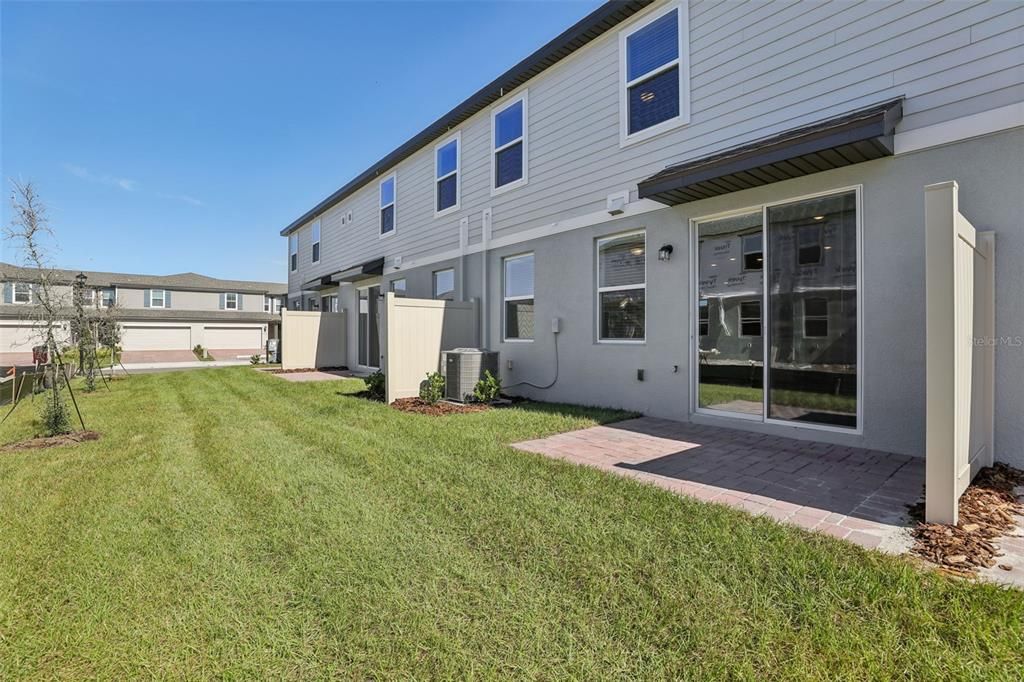 For Sale: $342,270 (3 beds, 2 baths, 1566 Square Feet)