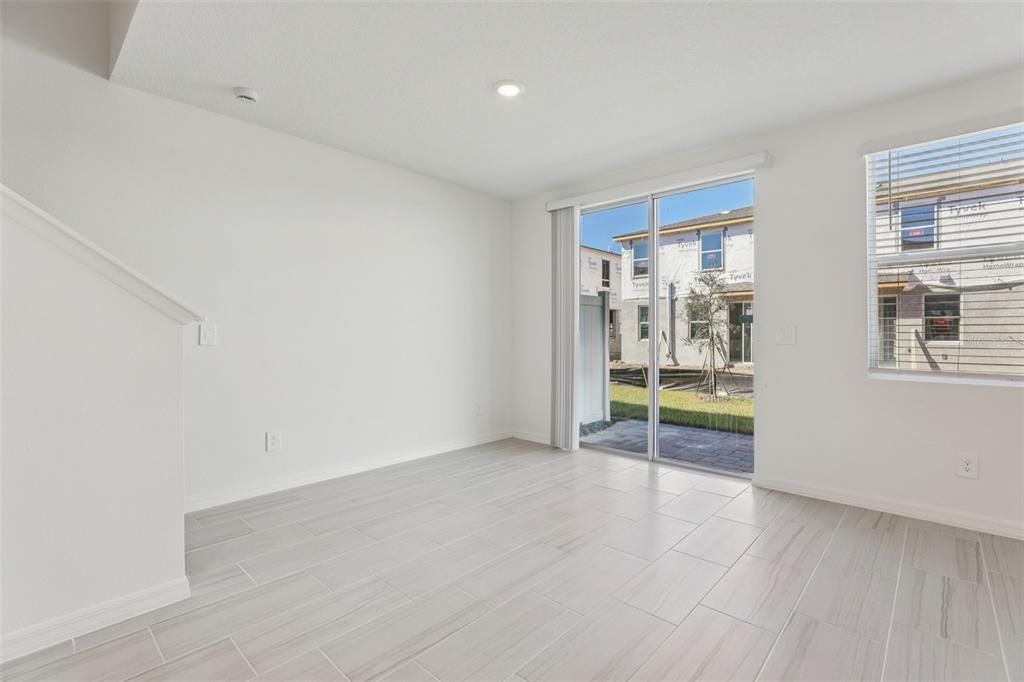 For Sale: $342,270 (3 beds, 2 baths, 1566 Square Feet)